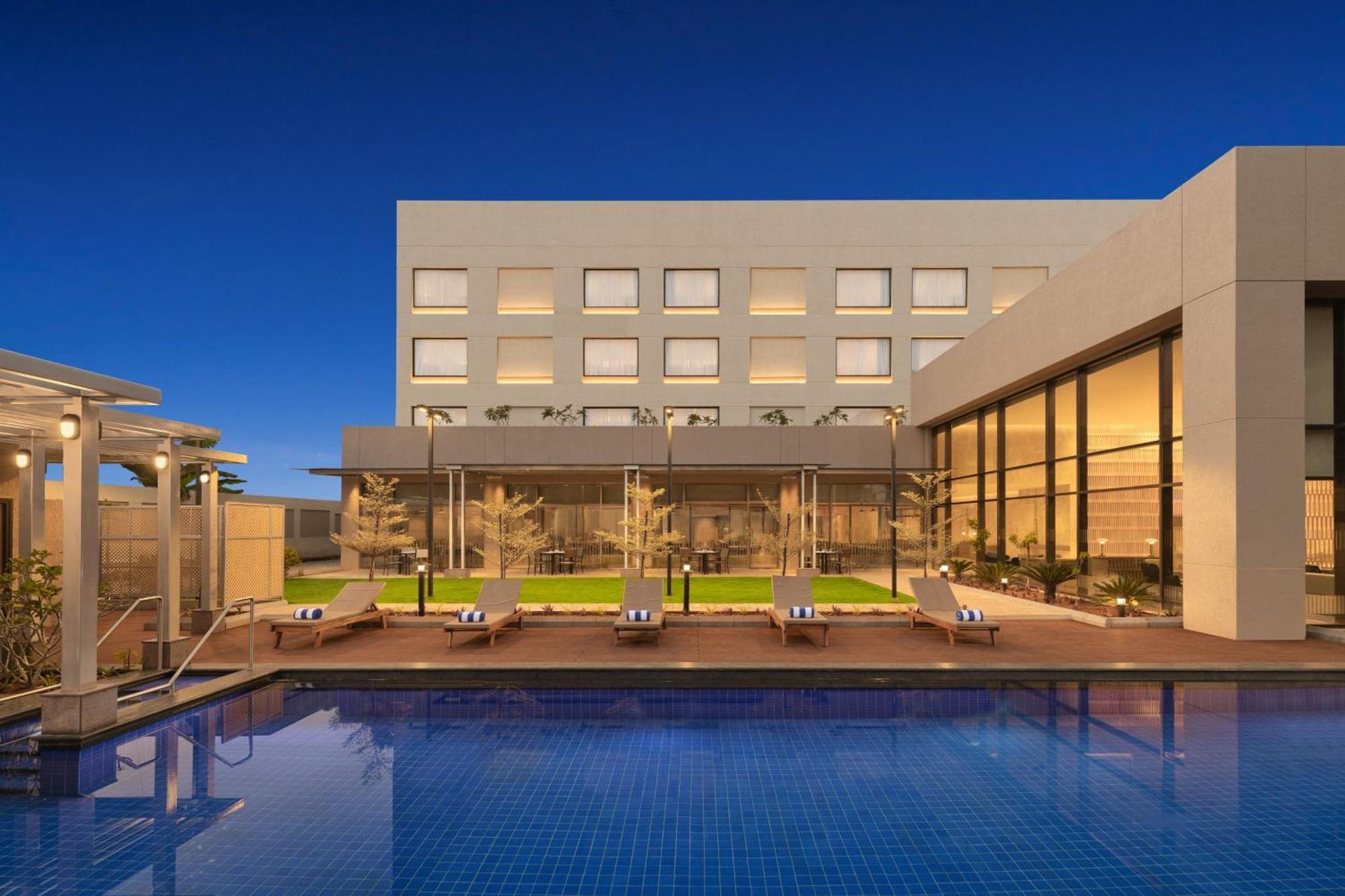 Courtyard By Marriott Tiruchirappalli Dış mekan fotoğraf